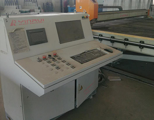 全自動玻璃切割機