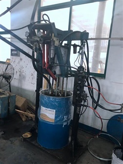 二手玻璃打膠機(jī)